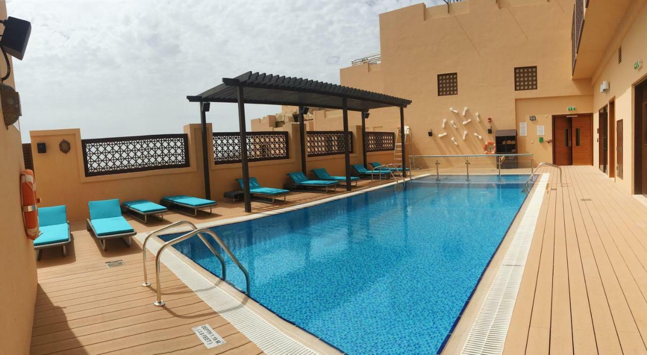 Hyatt Place Dubai Wasl District Residences ภายนอก รูปภาพ