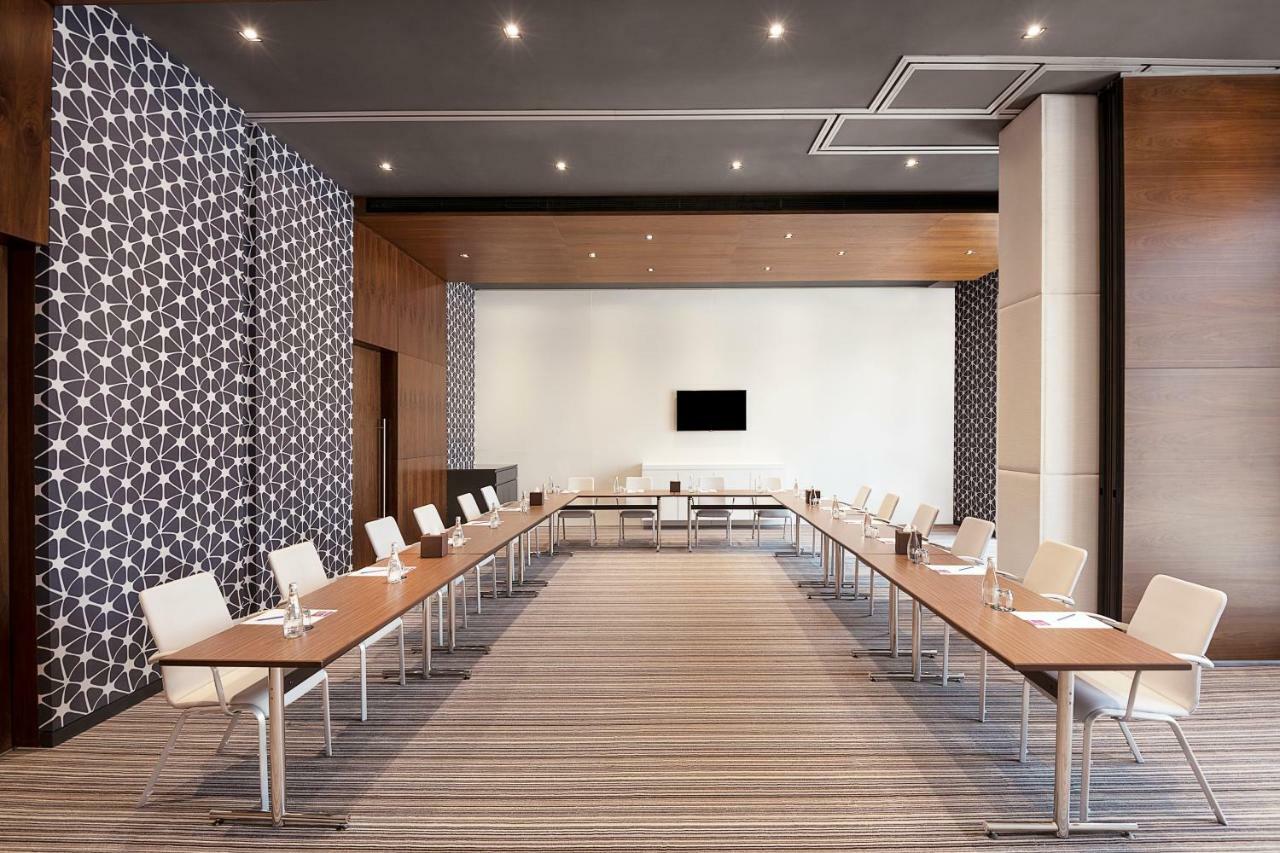 Hyatt Place Dubai Wasl District Residences ภายนอก รูปภาพ