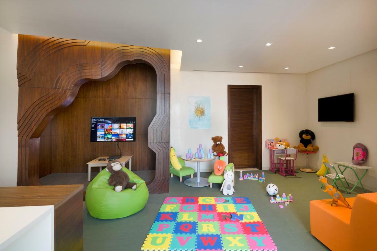 Hyatt Place Dubai Wasl District Residences ภายนอก รูปภาพ